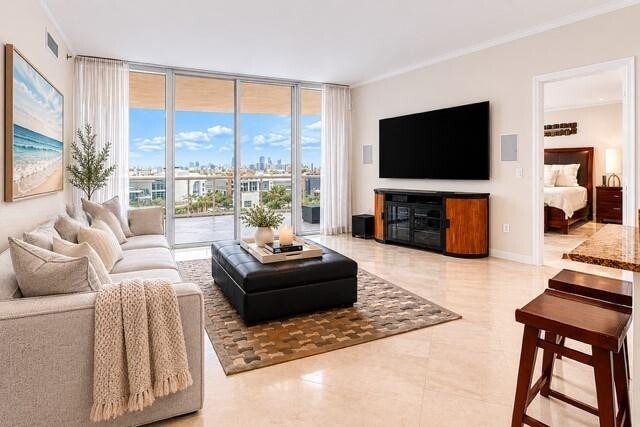 400 Alton Rd Unit 907