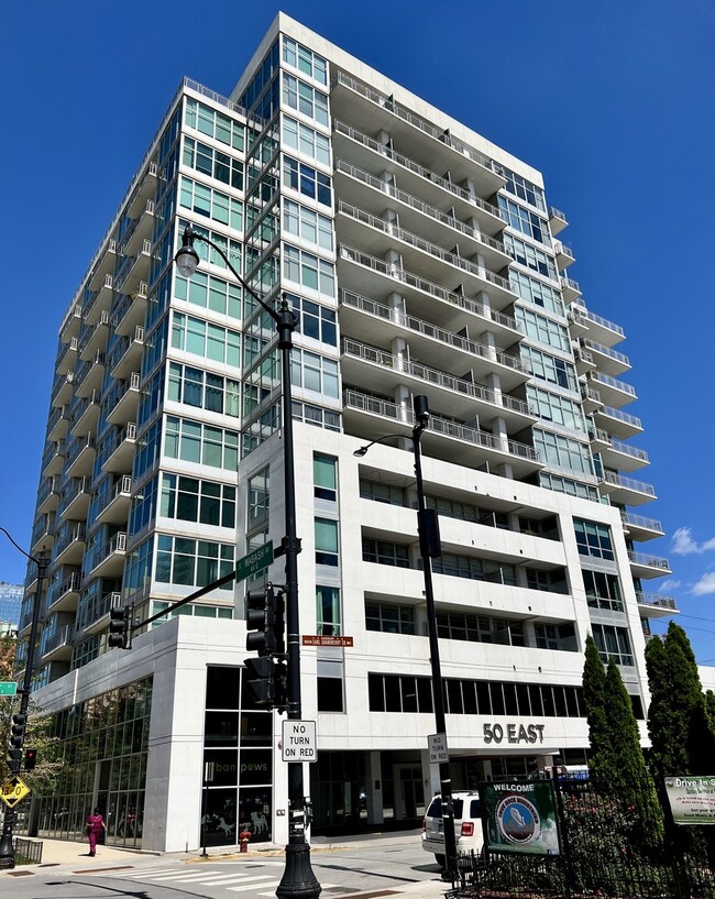 Building Photo - 50 E 16th St Unit 1107
