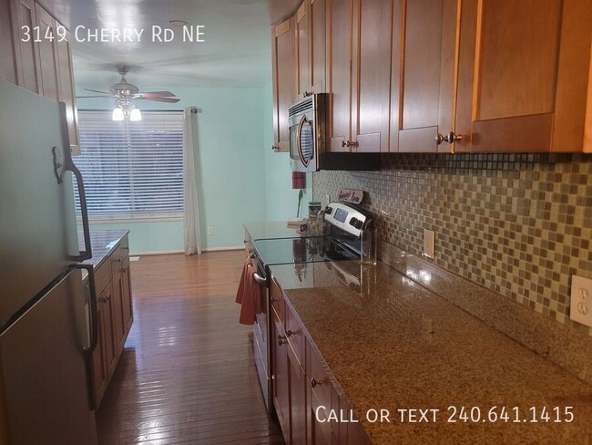 Photo - 3149 Cherry Rd NE