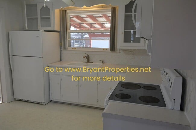 Photo - Nashville - 3 Bedroom 2 Bath - Donelson Area