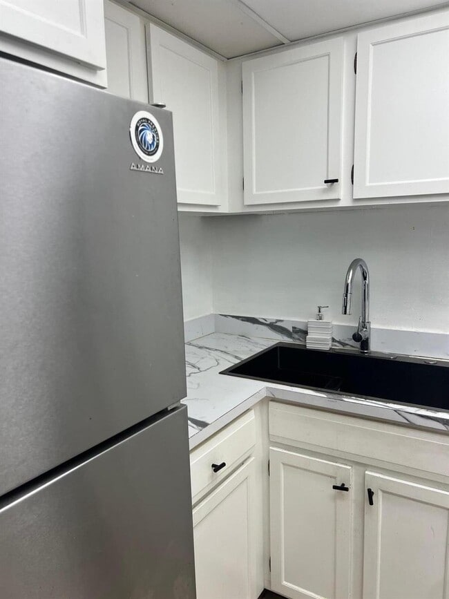 Photo - 3660 Inverrary Dr Unit 3C