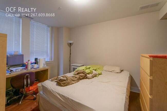 Photo - 1501 Locust St Unidad 803
