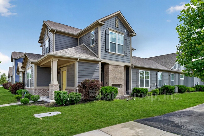 Building Photo - 14217 James Dean Dr