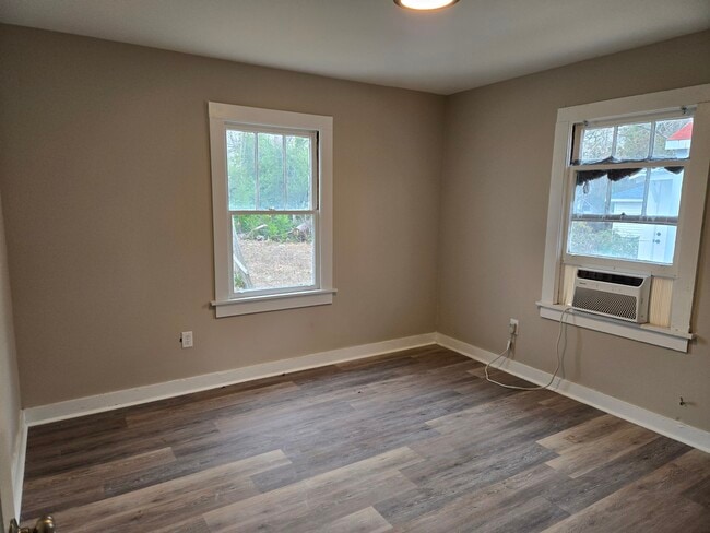 Photo - 1919 Warren St