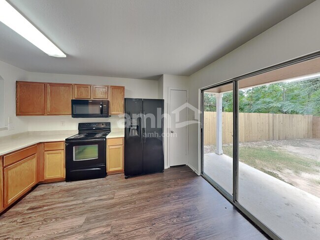 Photo - 9926 Kent Forest