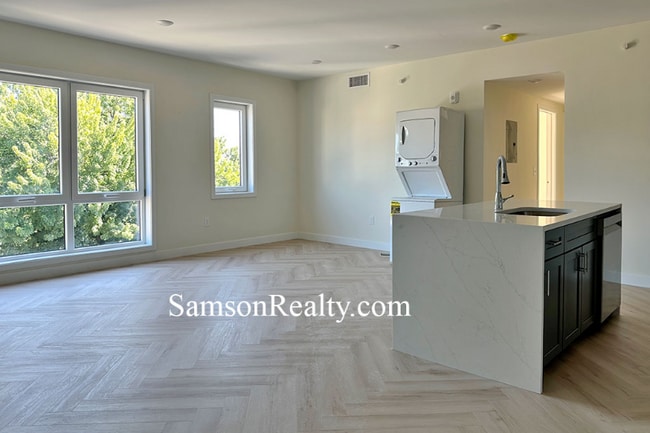 Photo - 165 Gano St Unit 506