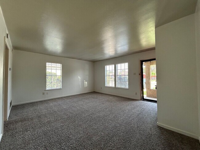 Photo - 2119 33rd St Unit B