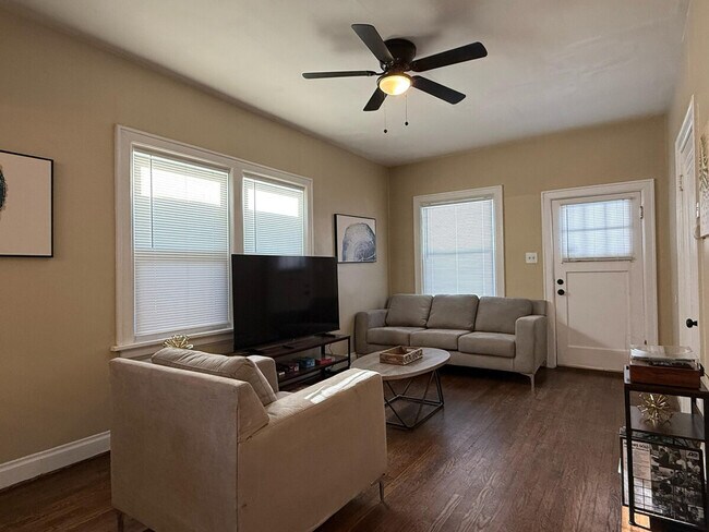 Photo - 2207 McCausland Ave Unidad SI ID1472904P