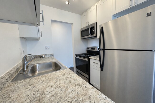 Photo - Lorelei Apartments