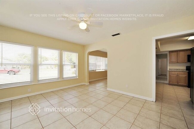 Photo - 350 McArthur Ave