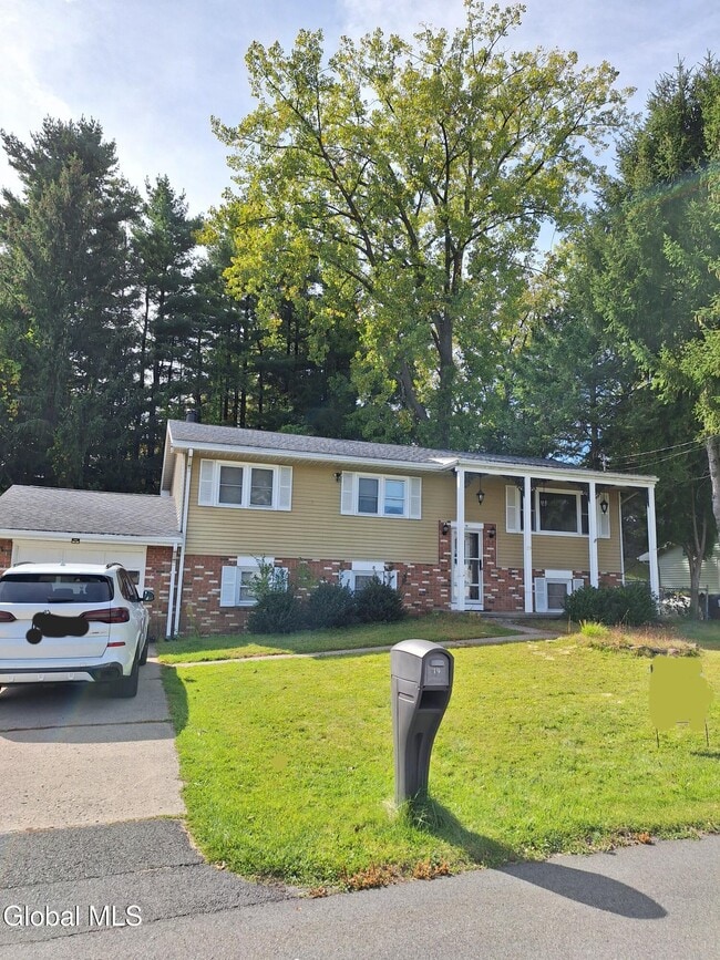 Photo - 19 Wendell Dr