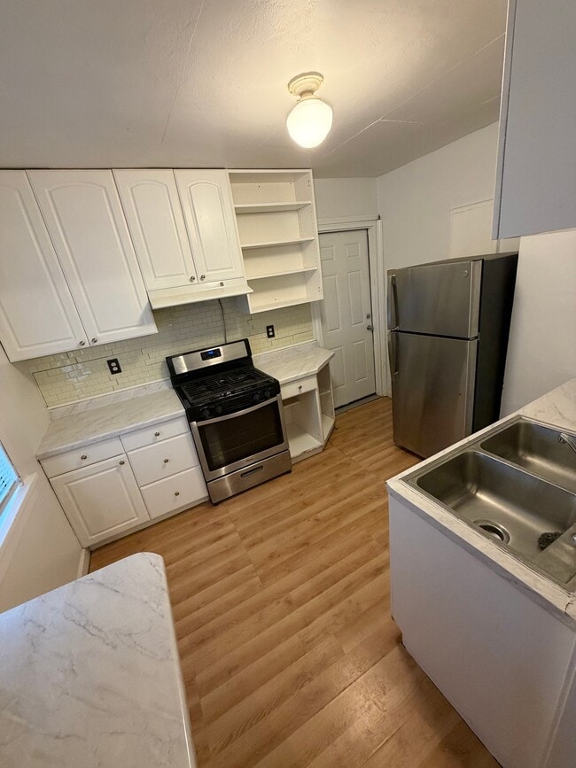 1404 N Church St Unit 2
