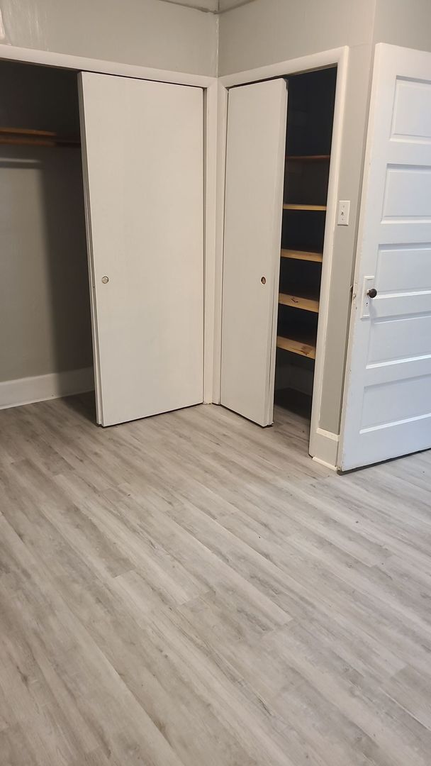 2418 E Memorial Dr Unit 1