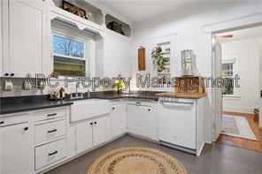 Photo - 401 W Price Ave