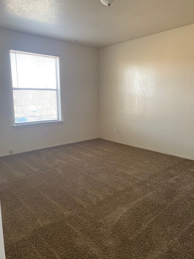1011 Meadowlark Ct SE Unit MEADOWLARK  #4