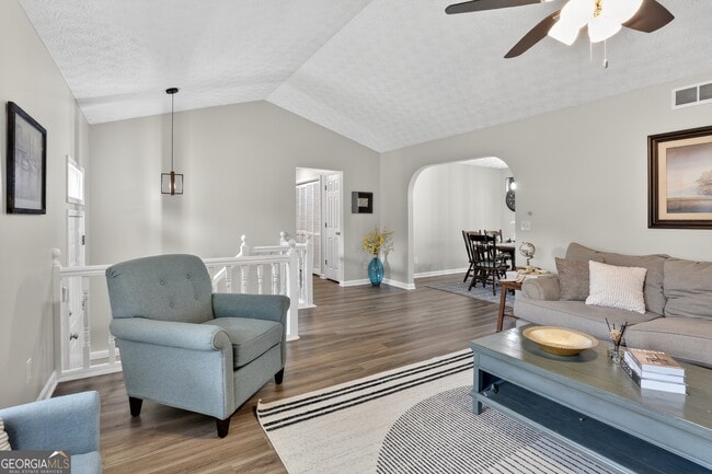 2562 Kennesaw Springs Ct