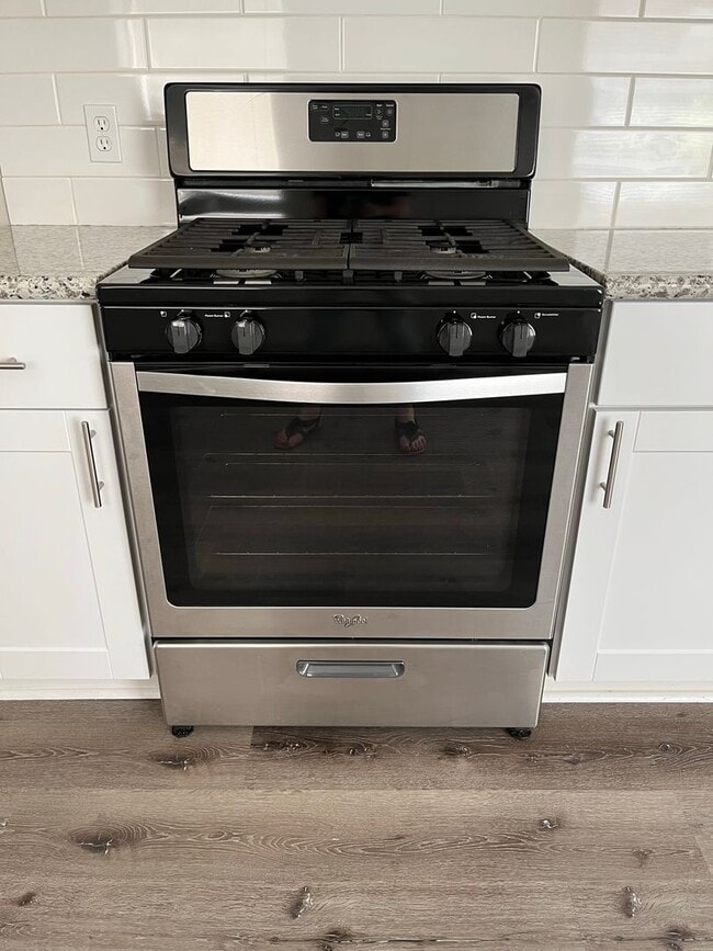 Photo - 4 bedroom, 2 bath - One story rental in Kingwood