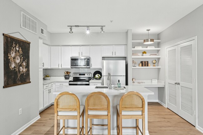 Large Kitchen with Desk Area and Kitchen Island