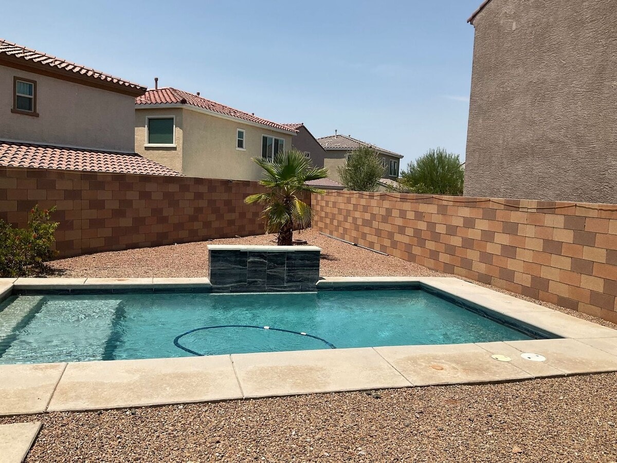 Beautiful 3-Bedroom Home with Private Pool... - Beautiful 3-Bedroom Home with Private Pool...