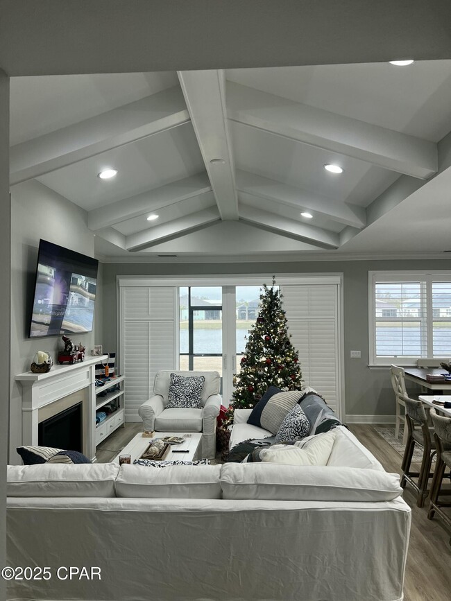 Photo - 8436 Coral Reef Wy