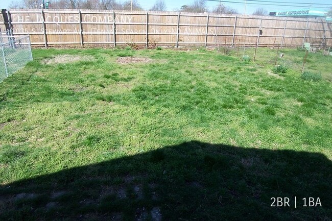 Photo - 1035 S Stewart Ave