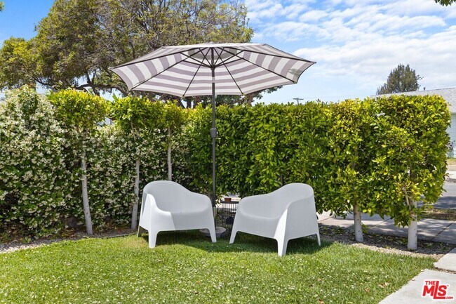 Photo - 3170 Glenmanor Pl