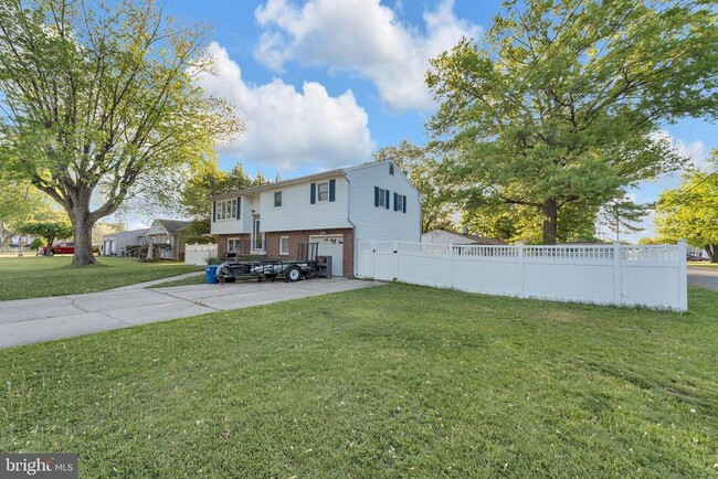 Photo - 91 2nd St