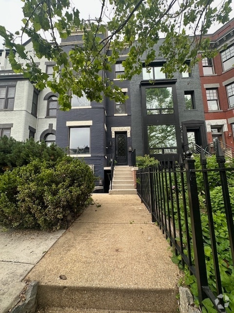 Building Photo - 55 Bryant St NW Unit B Rental