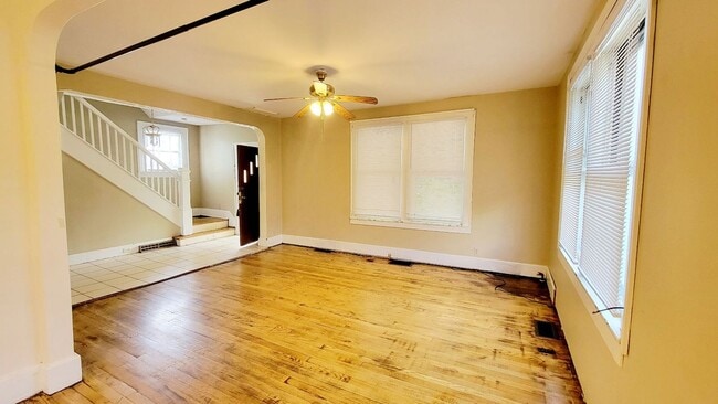 Photo - 305 Lyndhurst St Unit 305A