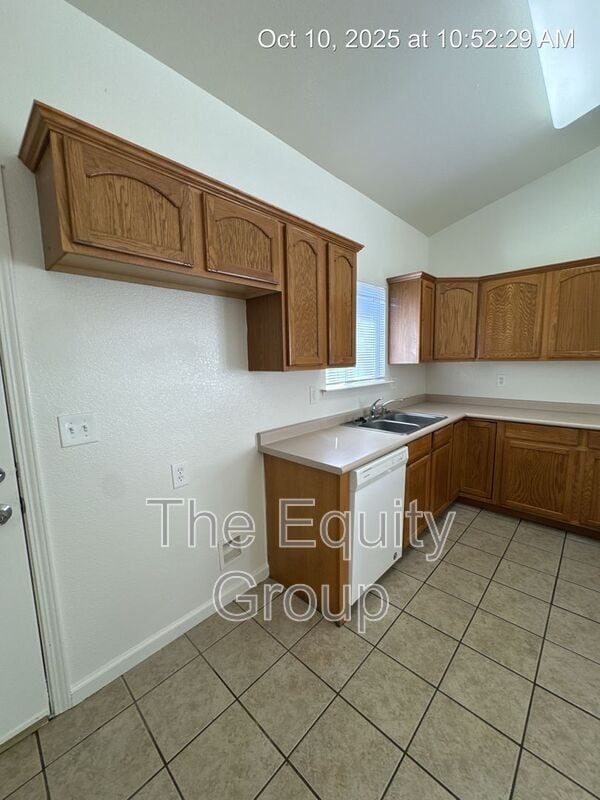 Photo - 2924 S Sallee Ct