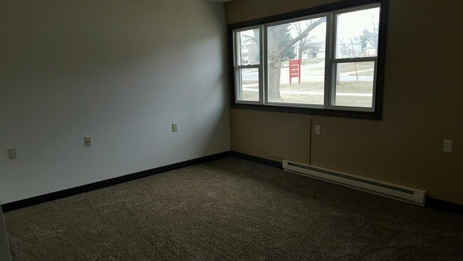 Photo - Brookside West Apartments