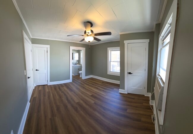 Photo - 1105 Pennton Ave SW