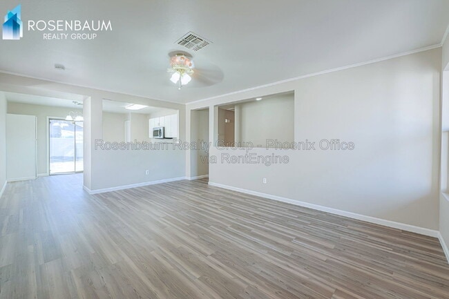 Photo - 537 W Kingman Dr