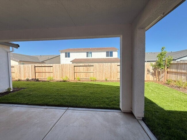 Photo - BRAND NEW 3/3.5 +Flex Office! Absolutely Beautiful! Please read ad for details!