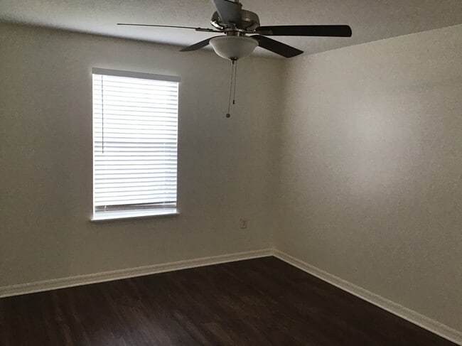 Photo - 5449 NW Wisk Fern Cir