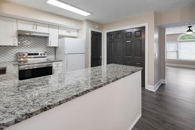 Photo - 4071 Hidden Hollow Dr