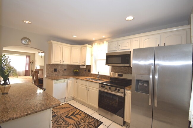 Photo - 3855 N Nora Ave