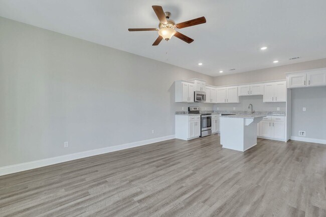 Photo - 697 Coley Boyd Rd