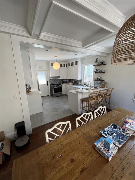 27 Mann Ave