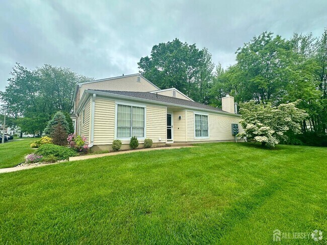 Building Photo - 143 Archery Ct Rental