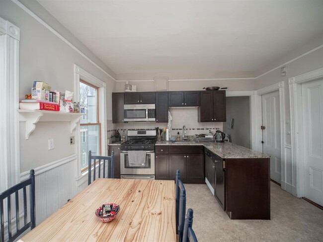 Photo - 306 Beacon St Condo Unit 3