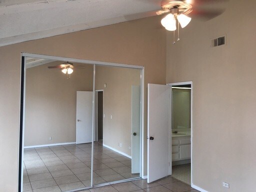 Photo - Great Floor Plan! 2 Bedroom 2 Bathroom Tow...