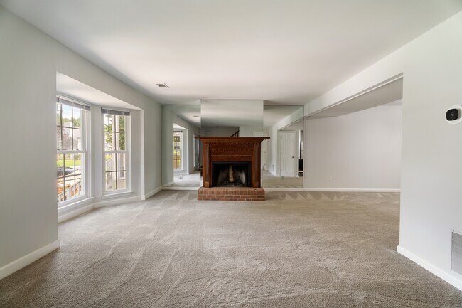 Photo - 5285 Afton Way