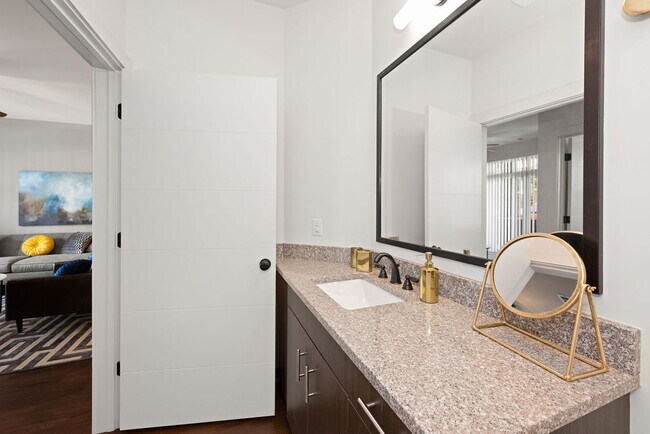 M Station apartments — community photo