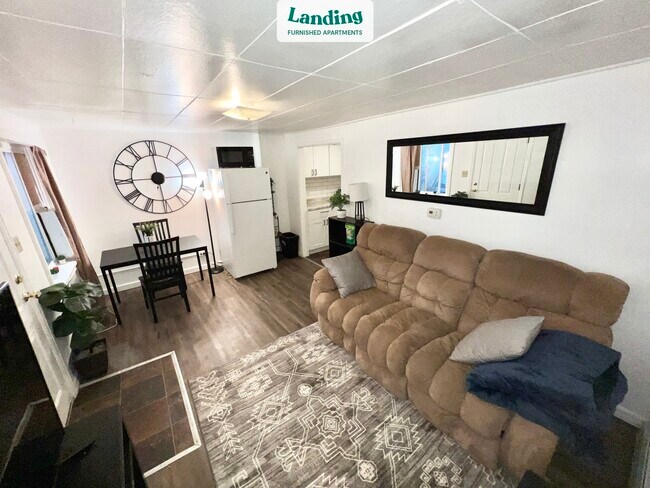 Photo - 2931 S Washington St Apartment Unit Triplex 3.1323201