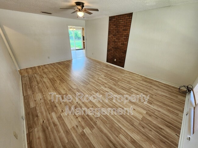 Photo - 13423 State Hwy 3w Ct