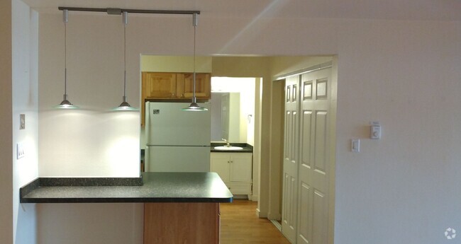 Building Photo - 1 Bed 1 Bath Condo in Central Boulder- Ava...