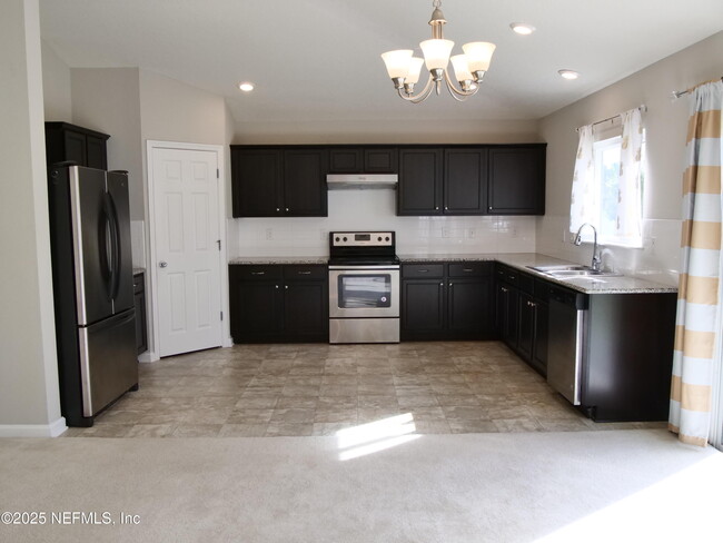 Photo - 805 Trellis Bay Dr