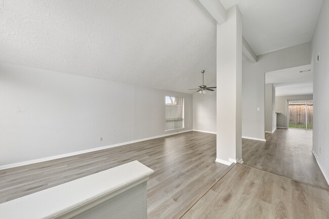 Photo - 10530 Rippling Fields Dr