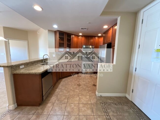 Photo - 5350 E Deer Valley Dr Unit 3417